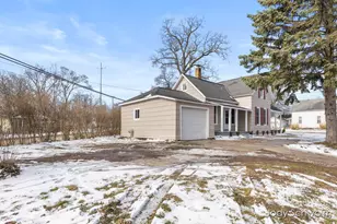 1407 Montgomery Ave, Muskegon, MI 49441 - Photo 3