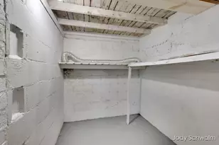 1407 Montgomery Ave, Muskegon, MI 49441 - Photo 33