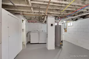 1407 Montgomery Ave, Muskegon, MI 49441 - Photo 31