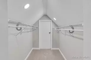 1407 Montgomery Ave, Muskegon, MI 49441 - Photo 27