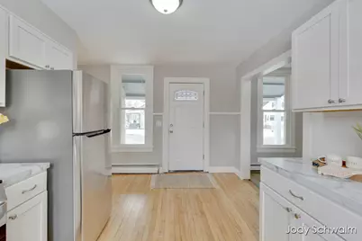 1407 Montgomery Avenue, Muskegon, MI 49441 - Photo 17