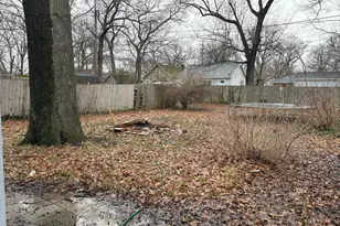 1945 Leahy St, Muskegon, MI 49442 - Photo 7