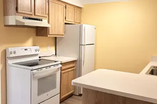 22039 E 11 Mile Rd, Saint Clair Shores, MI 48081 - Photo 9