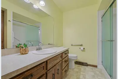 1853 Elizabeth Lane E, Jenison, MI 49428 - Photo 17