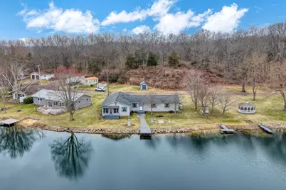 228 Oak Grove Drive, Brooklyn, MI 49230 - Photo 1