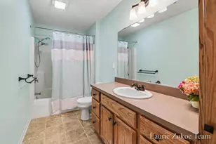 1062 Kensington St NW, Grand Rapids, MI 49534 - Photo 21
