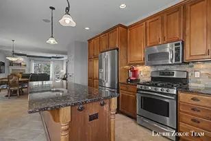 1062 Kensington St NW, Grand Rapids, MI 49534 - Photo 7