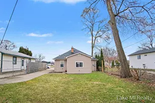 3809 Jefferson Ave SE, Wyoming, MI 49548 - Photo 15