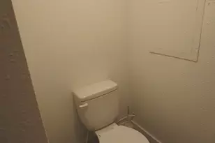 1315 Jackson St, Kalamazoo, MI 49001 - Photo 9