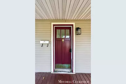 832 E Michigan Avenue, Marshall, MI 49068 - Photo 5