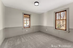 910 W 32nd St, Holland, MI 49423 - Photo 21