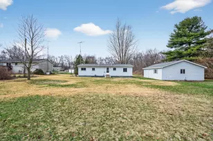 131 Eaglehurst Dr, Jerome, MI 49249 - Photo 45