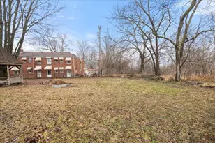 35457 Brush St, Wayne, MI 48184 - Photo 7