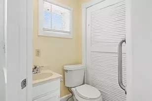 508 N James St, Ludington, MI 49431 - Photo 19