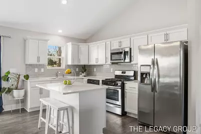 10417 Richfield Lane, Allendale, MI 49401 - Photo 7