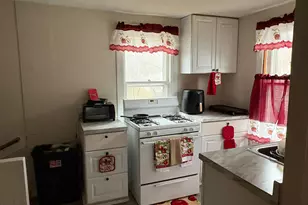 314 W Southern Ave, Muskegon, MI 49441 - Photo 5