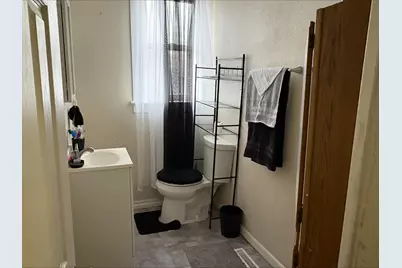 314 W Southern Avenue, Muskegon, MI 49441 - Photo 9