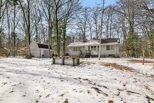 356 N Green Creek Rd, Muskegon, MI 49445 - Photo 3