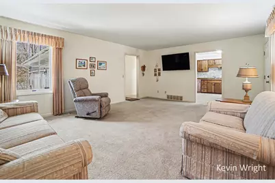 356 N Green Creek Road, Muskegon, MI 49445 - Photo 7