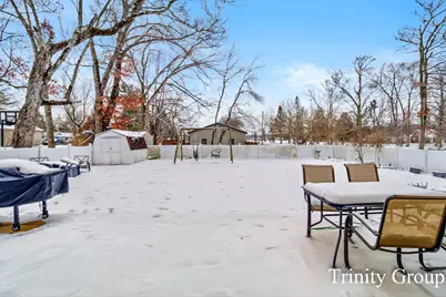 100 W Brooks Street, Newaygo, MI 49337 - Photo 33