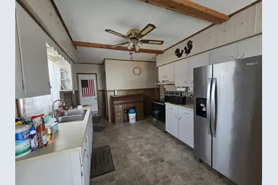 1040 James Avenue, Muskegon, MI 49442 - Photo 11