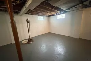 19984 Elkhart St, Harper Woods, MI 48225 - Photo 15