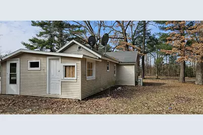 9960 Dagget Road, Howard City, MI 49329 - Photo 13