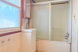 718 Harrison St, Kalamazoo, MI 49007 - Photo 11