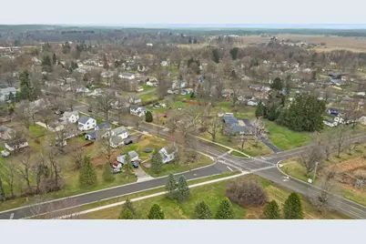 515 Maumee Street, Jonesville, MI 49250 - Photo 17