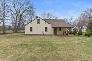 515 Maumee St, Jonesville, MI 49250 - Photo 5