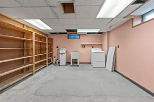 515 Maumee St, Jonesville, MI 49250 - Photo 39