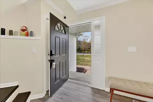 177 W Willis Rd, Saline, MI 48176 - Photo 5
