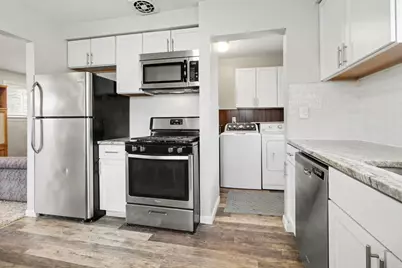 24337 Pennie Street, Dearborn Heights, MI 48125 - Photo 9