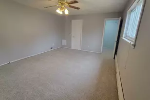 655 Robinwood Dr, Troy, MI 48083 - Photo 41