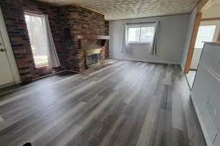 655 Robinwood Dr, Troy, MI 48083 - Photo 27