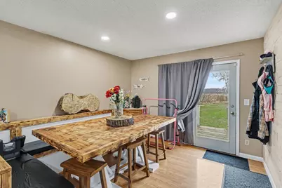 677 E Vermontville Highway, Charlotte, MI 48813 - Photo 5