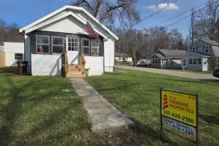 323 S Maurice Ave, Jackson, MI 49203 - Photo 1