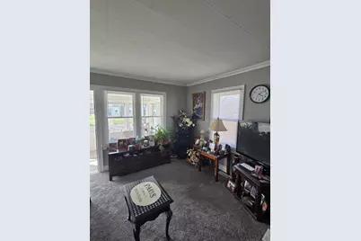 323 S Maurice Avenue, Jackson, MI 49203 - Photo 7