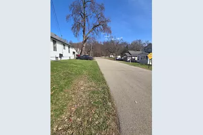 323 S Maurice Avenue, Jackson, MI 49203 - Photo 27
