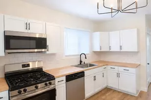 12 E 19th St, Holland, MI 49423 - Photo 3