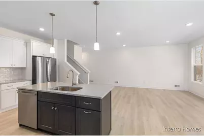 4846 Hidden River Avenue SW #55, Wyoming, MI 49418 - Photo 9