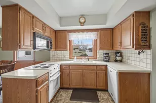 4700 Bonnie Ave SE, Grand Rapids, MI 49508 - Photo 11