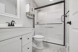 112 Poplar St, Gobles, MI 49055 - Photo 31
