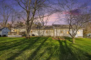 112 Poplar St, Gobles, MI 49055 - Photo 9