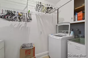 1435 Diamond Ave NE, Grand Rapids, MI 49505 - Photo 11