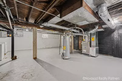 725 Crescent Street NE, Grand Rapids, MI 49503 - Photo 19