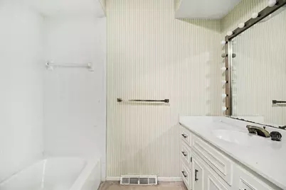 6349 Greenway Drive SE, Grand Rapids, MI 49546 - Photo 17