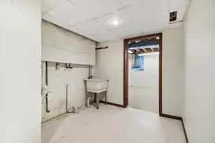 6349 Greenway Dr SE, Grand Rapids, MI 49546 - Photo 23