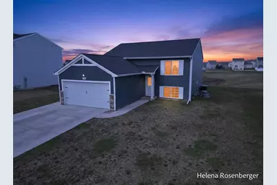 1700 Harper Grove Lane, Vicksburg, MI 49097 - Photo 1