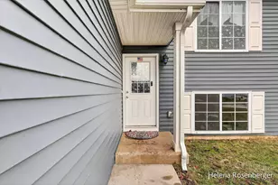 1700 Harper Grove Ln, Vicksburg, MI 49097 - Photo 3